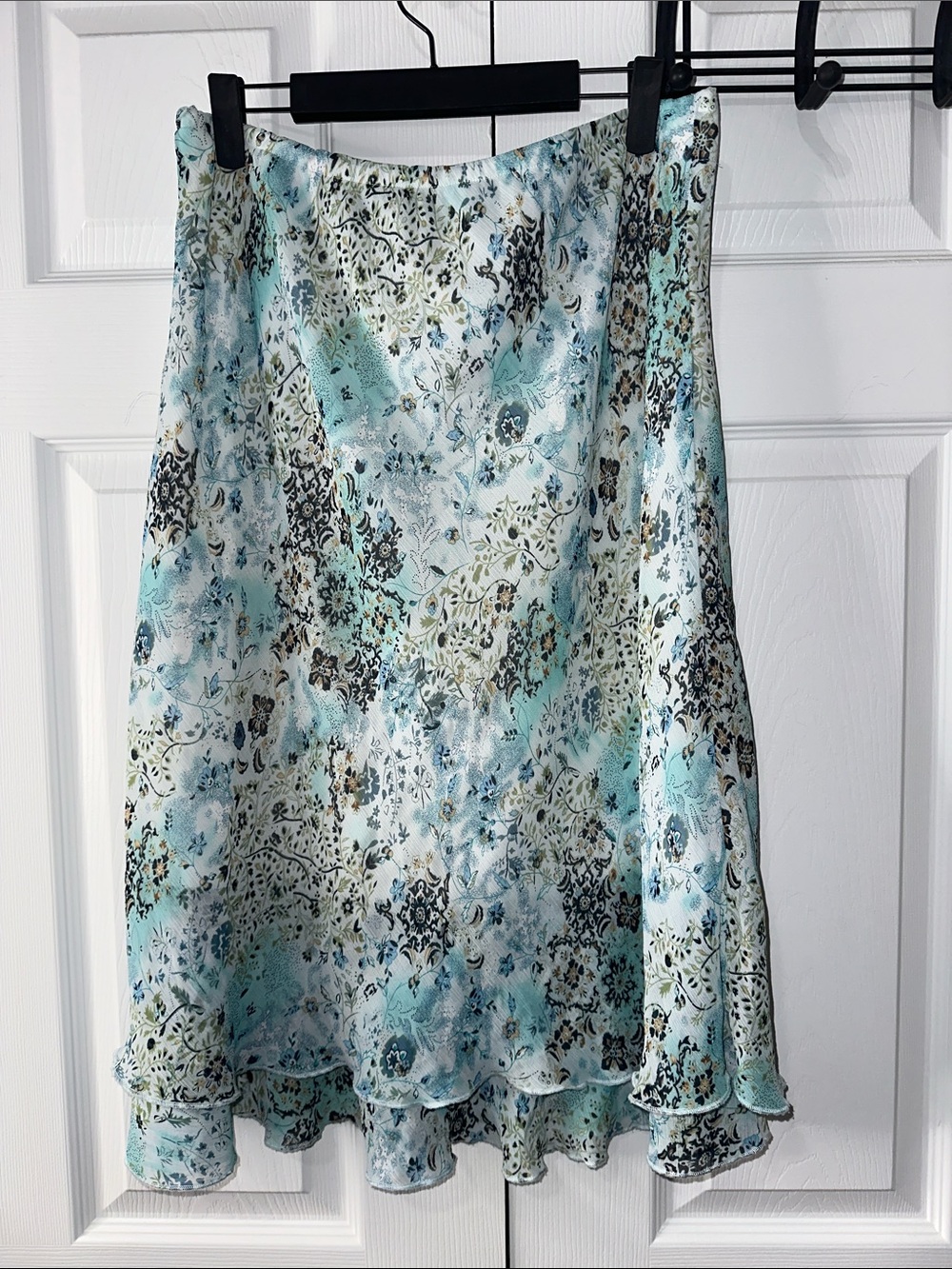 Briggs New York Light Blue Floral Midi Skirt